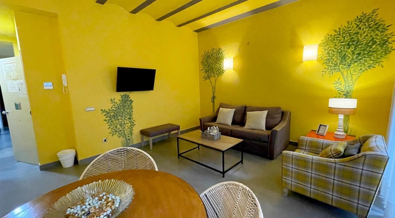 Ritual Sevilla Suites - Malaver 23 (Adults Only) Bagian luar foto